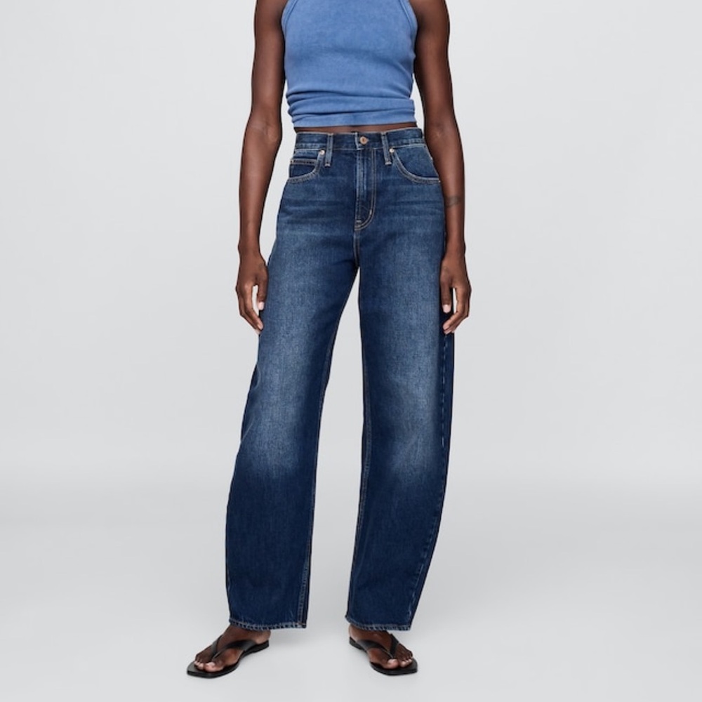 GAP Women’s Barrel High Rise Jeans